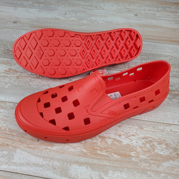 Vans Trek Slip On Red - Picture 6 of 9